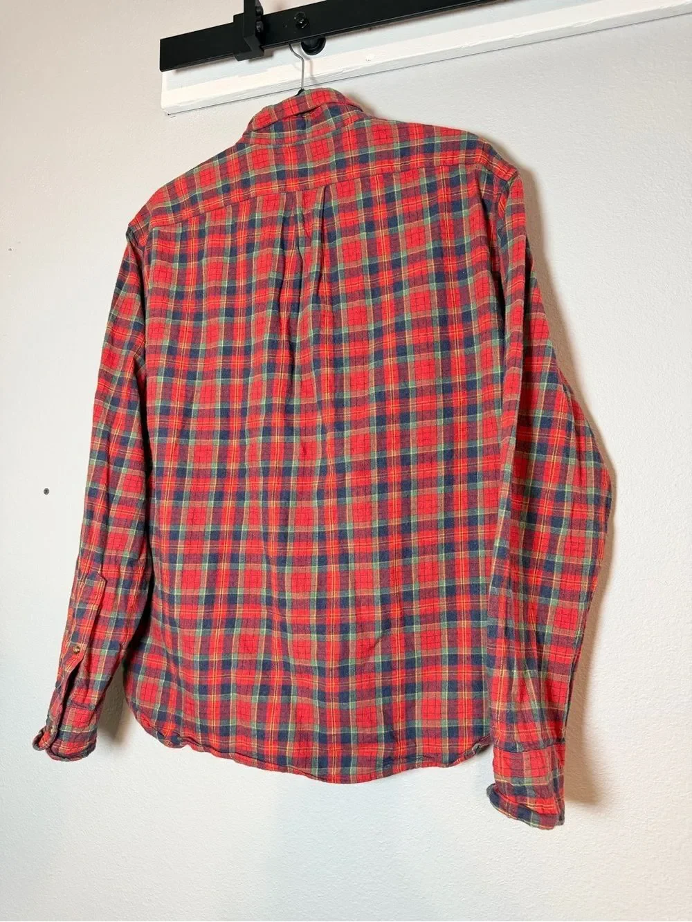 J. Crew Men's Red Plaid Button Down Flannel Shirt Size XL Slim Untucked